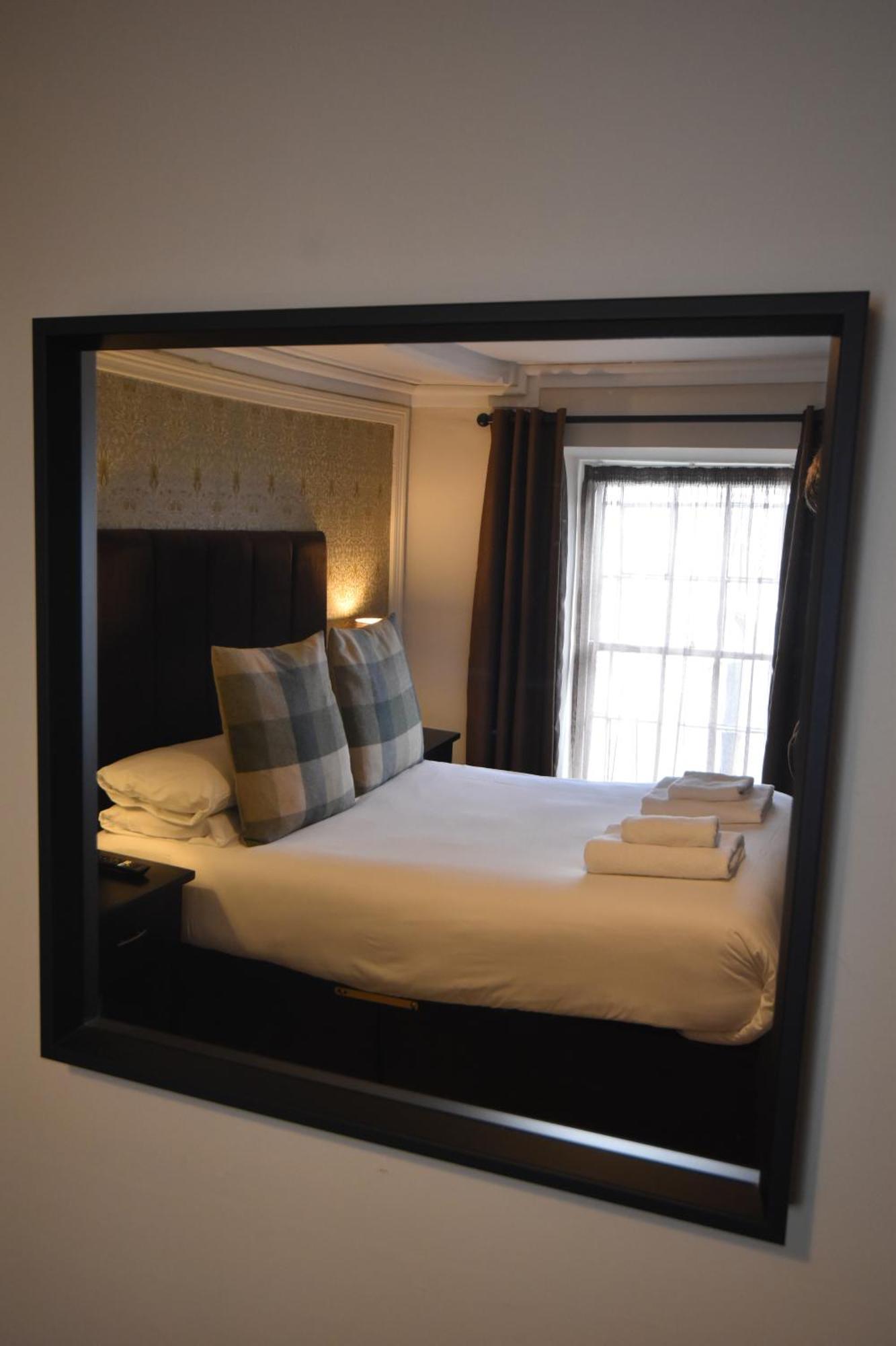 Red Lion Inn 호크셰드 외부 사진