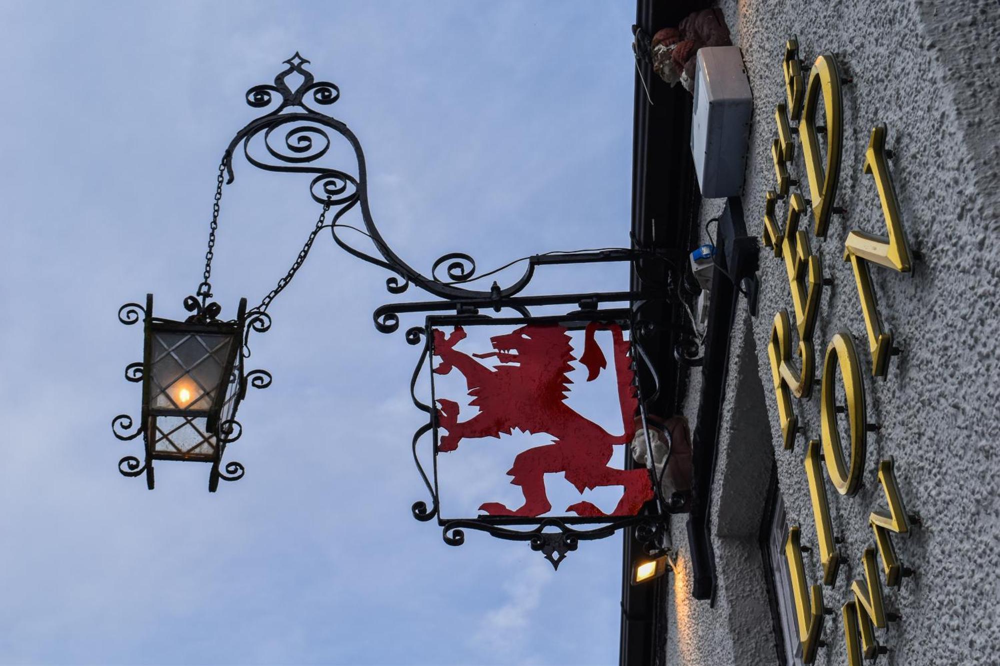 Red Lion Inn 호크셰드 외부 사진