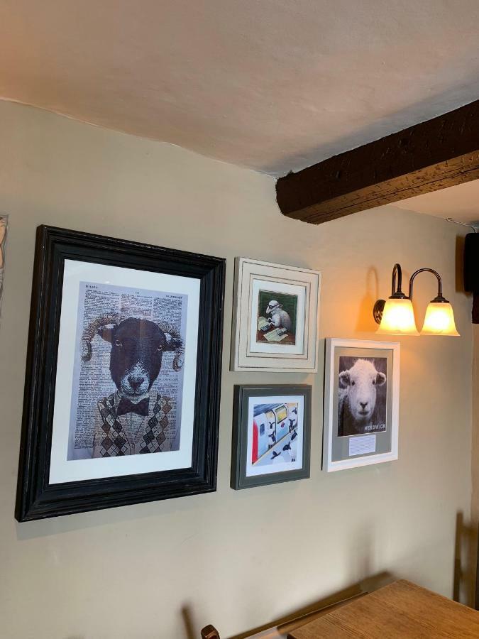 Red Lion Inn 호크셰드 외부 사진